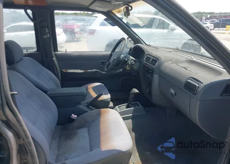 1995 Nissan Pathfinder Xe/Le из США, поврежденный, VIN JN8HD17S9SW056186